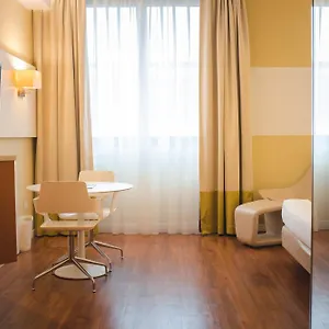 Western Mirage Fiera Hotel